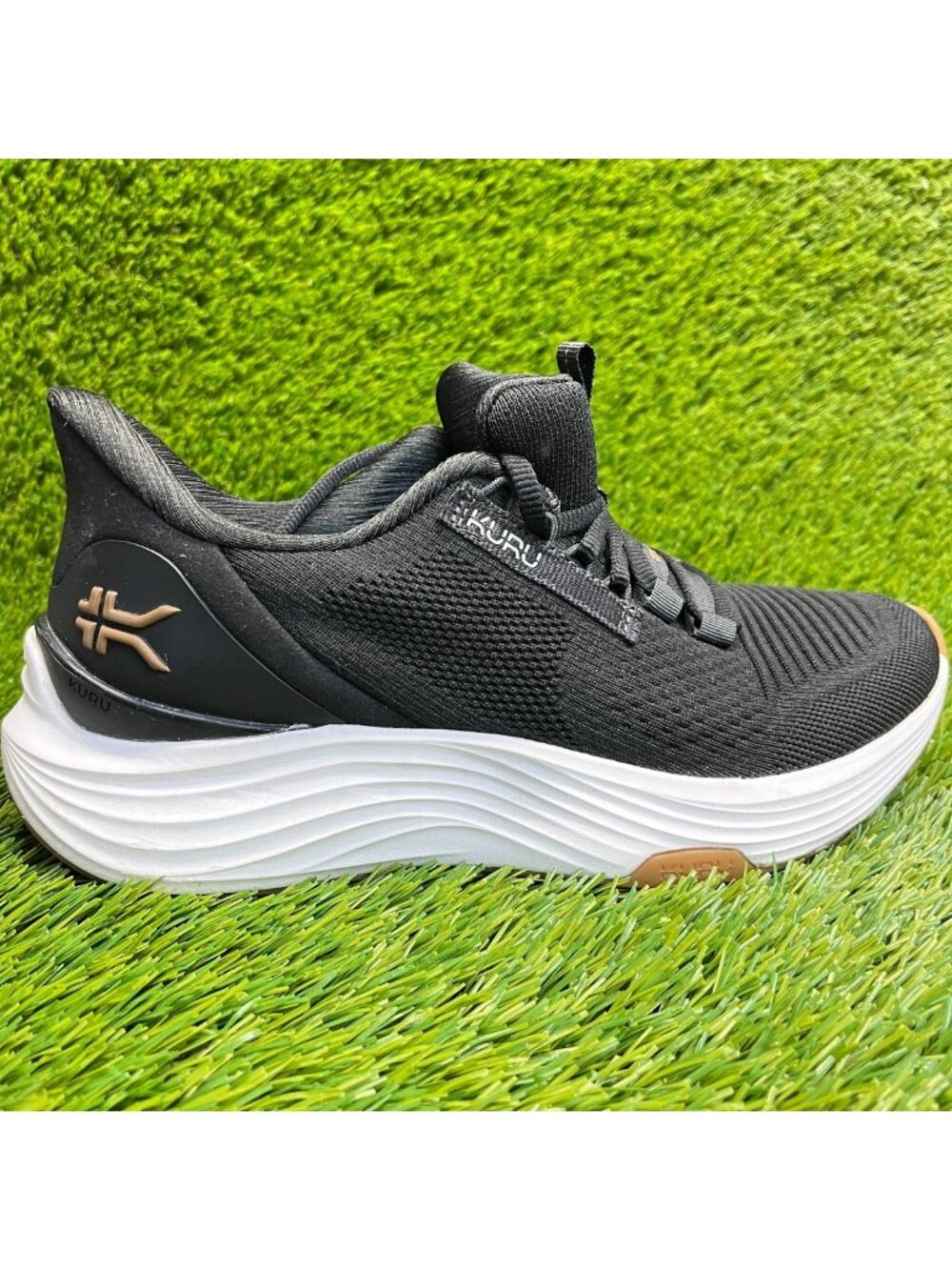 Kuru Atom 2 Womens Size 8 Black White Athletic Running Walking Shoes Sneakers